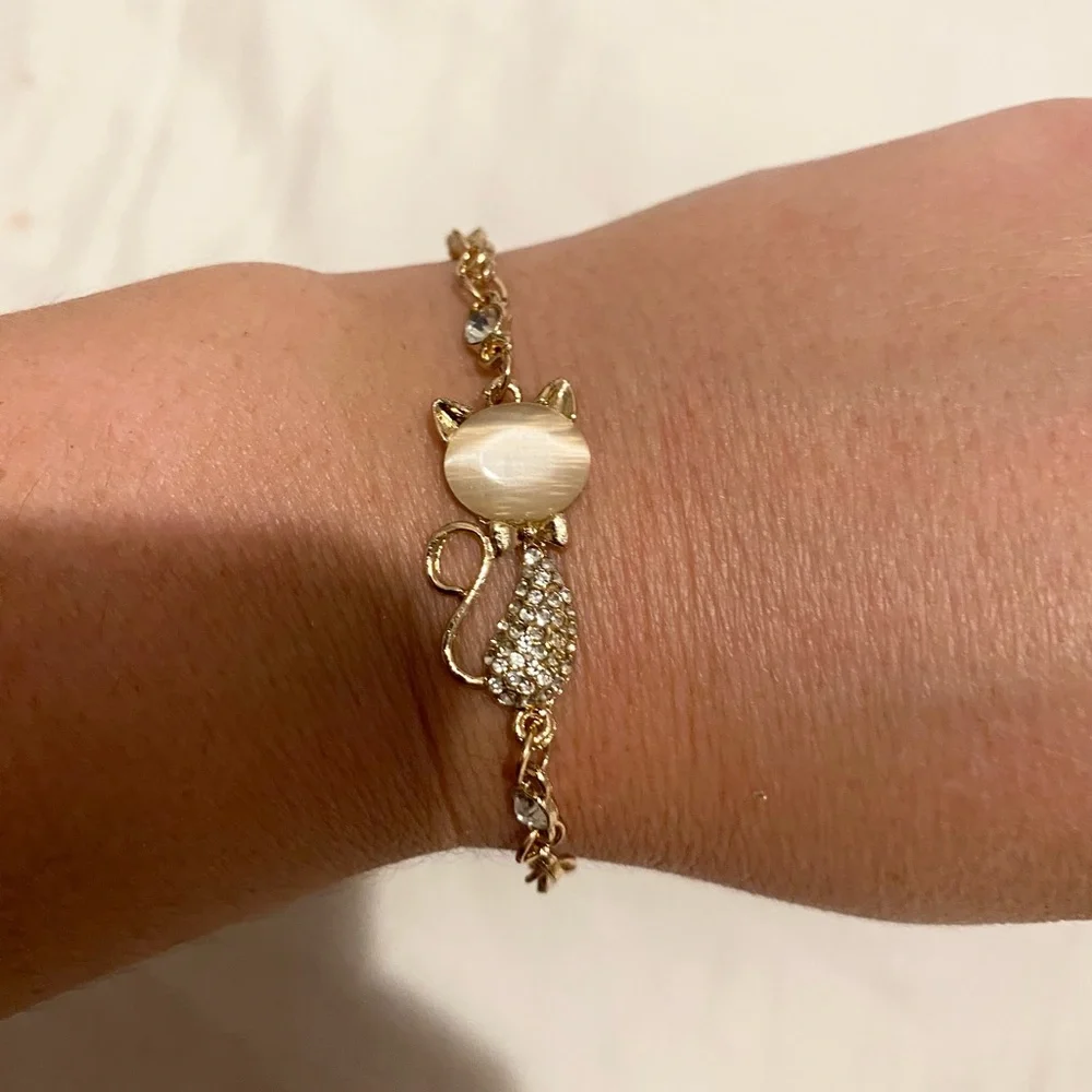 Gold Cat Charm Bracelet